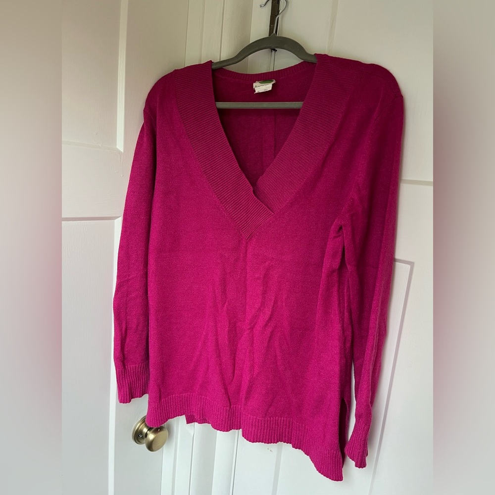 By Anthropologie fuchsia pink v-neck sweater